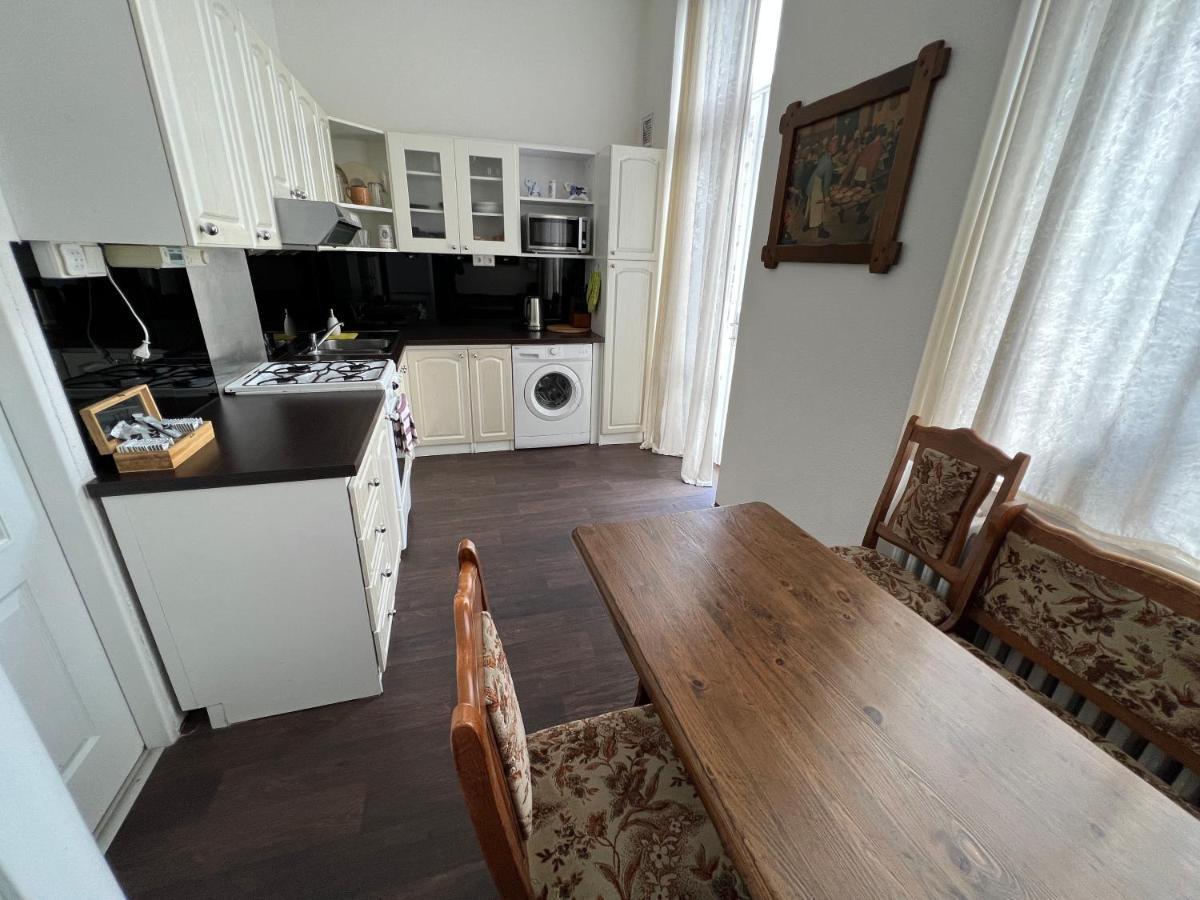 Apartment Alice Center Κάρλοβι Βάρι Εξωτερικό φωτογραφία